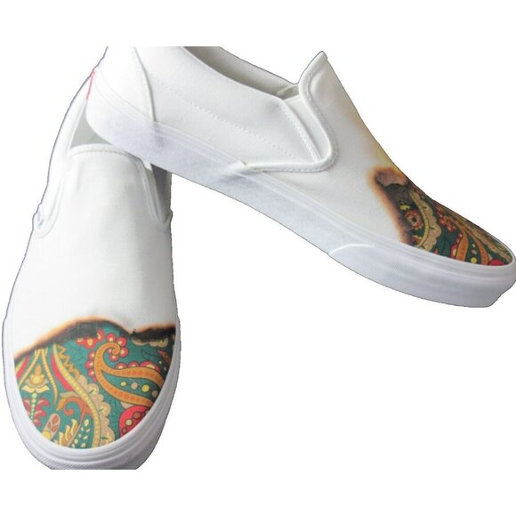 Vans Men's Classic Slip On Big Reveal True White Paisley Canvas Shoes Size 12 - Picture 4 of 5